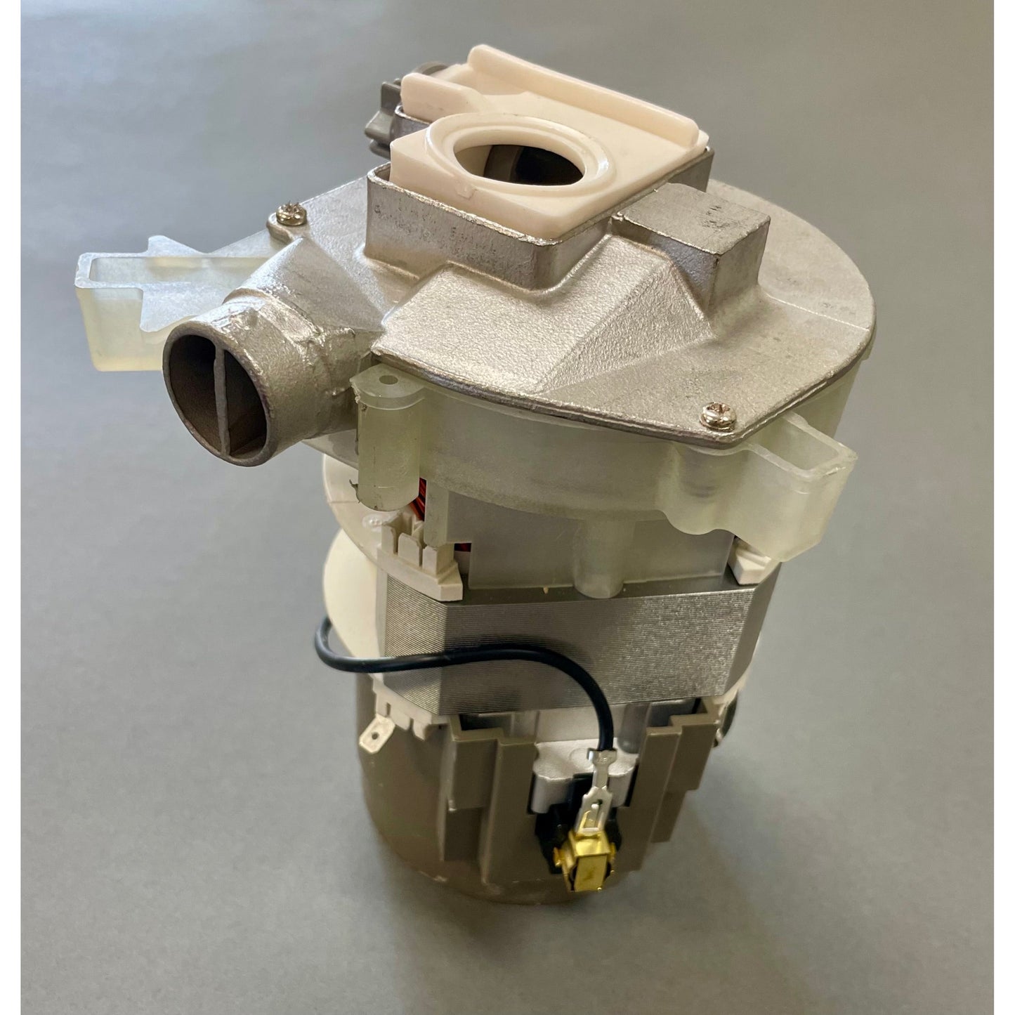 Wonder Mill Motor w/Heads Complete