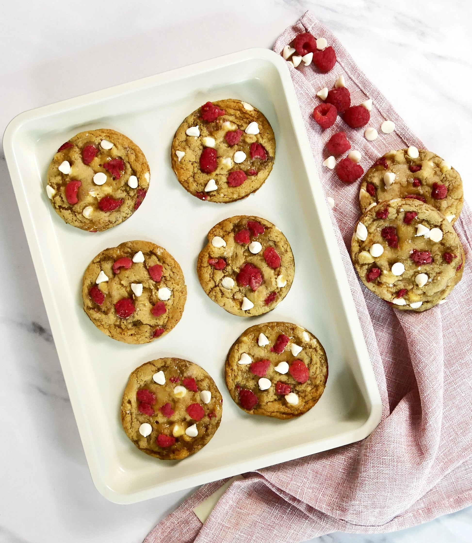 USA Pan Ceramic Quarter Sheet Pan 12.75 x 9.3 x 1.25 inches
