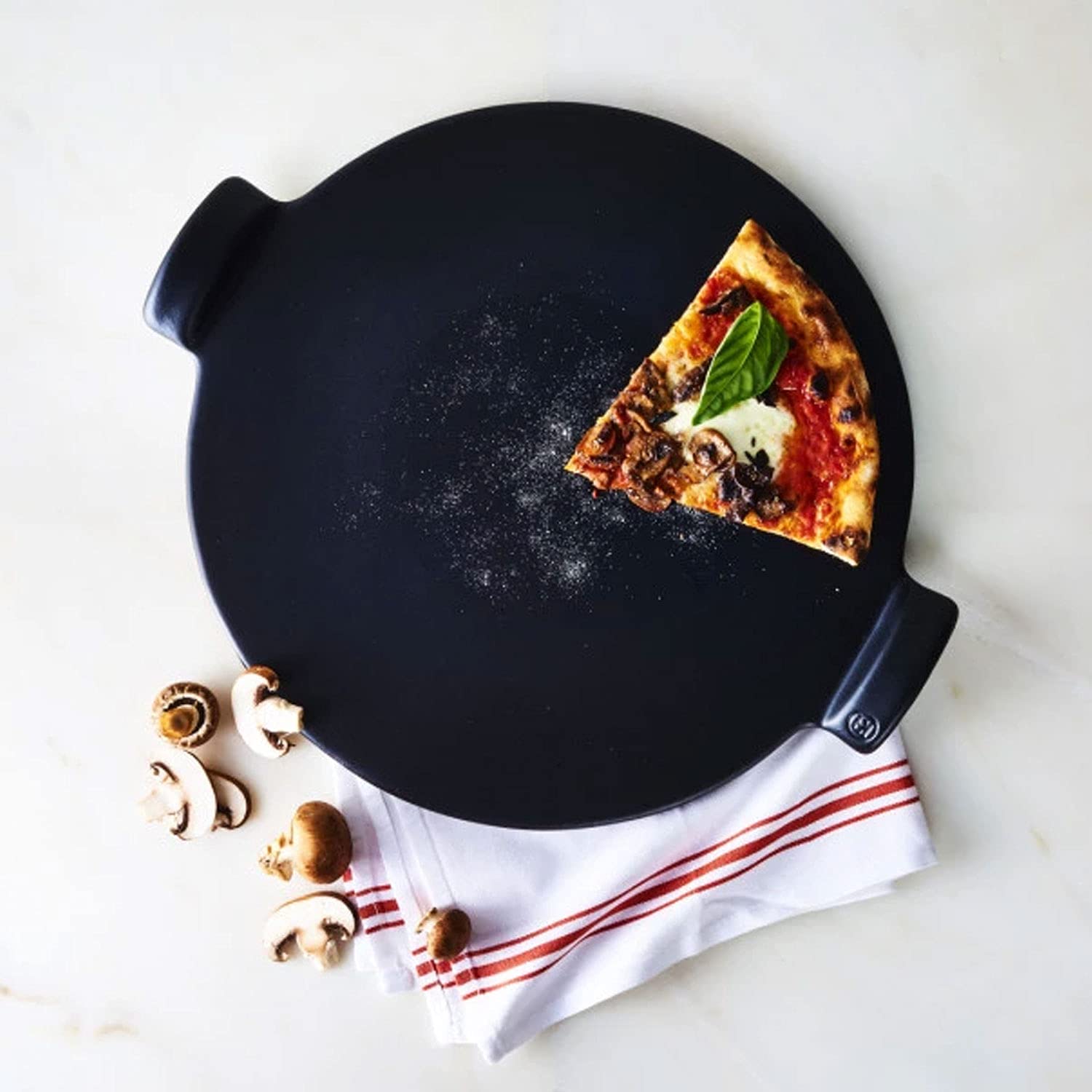 Emile Henry Ridged Pizza Stone 14.5 inch - Burgundy