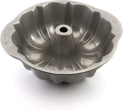 USA Fluted Tube Cake Pan