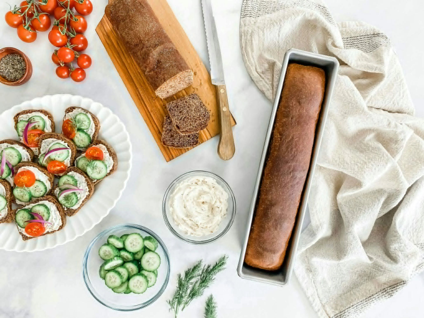 USA Pan Cocktail Loaf Pan 13 3/4in X 2 3/4in X 2 3/4in