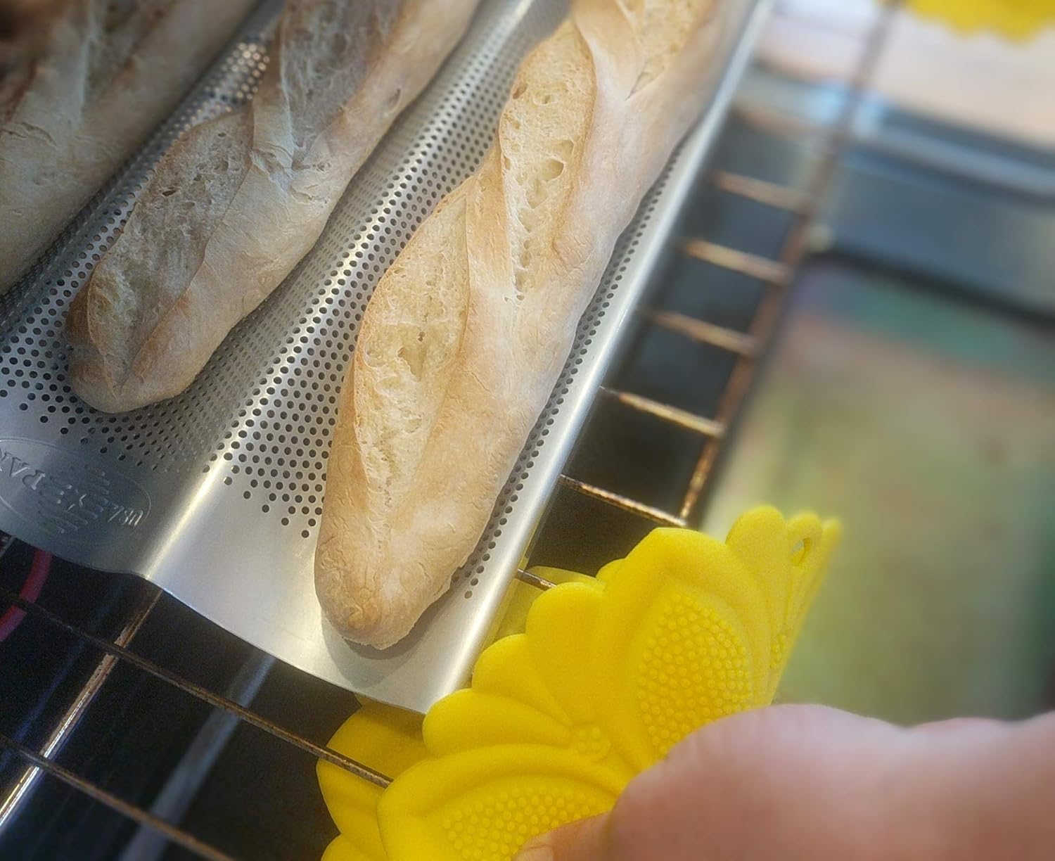 USA French Baguette Pan Non-stick  (3 Channel)