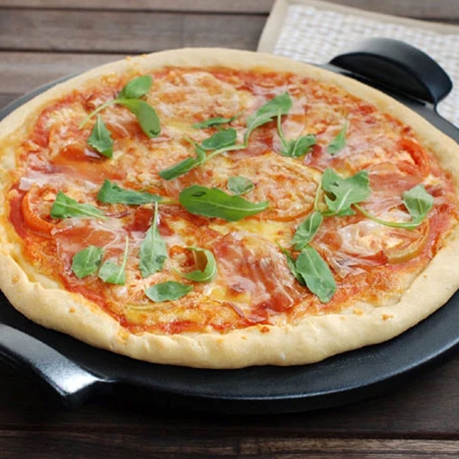 Emile Henry Ridged Pizza Stone 14.5 inch - Burgundy