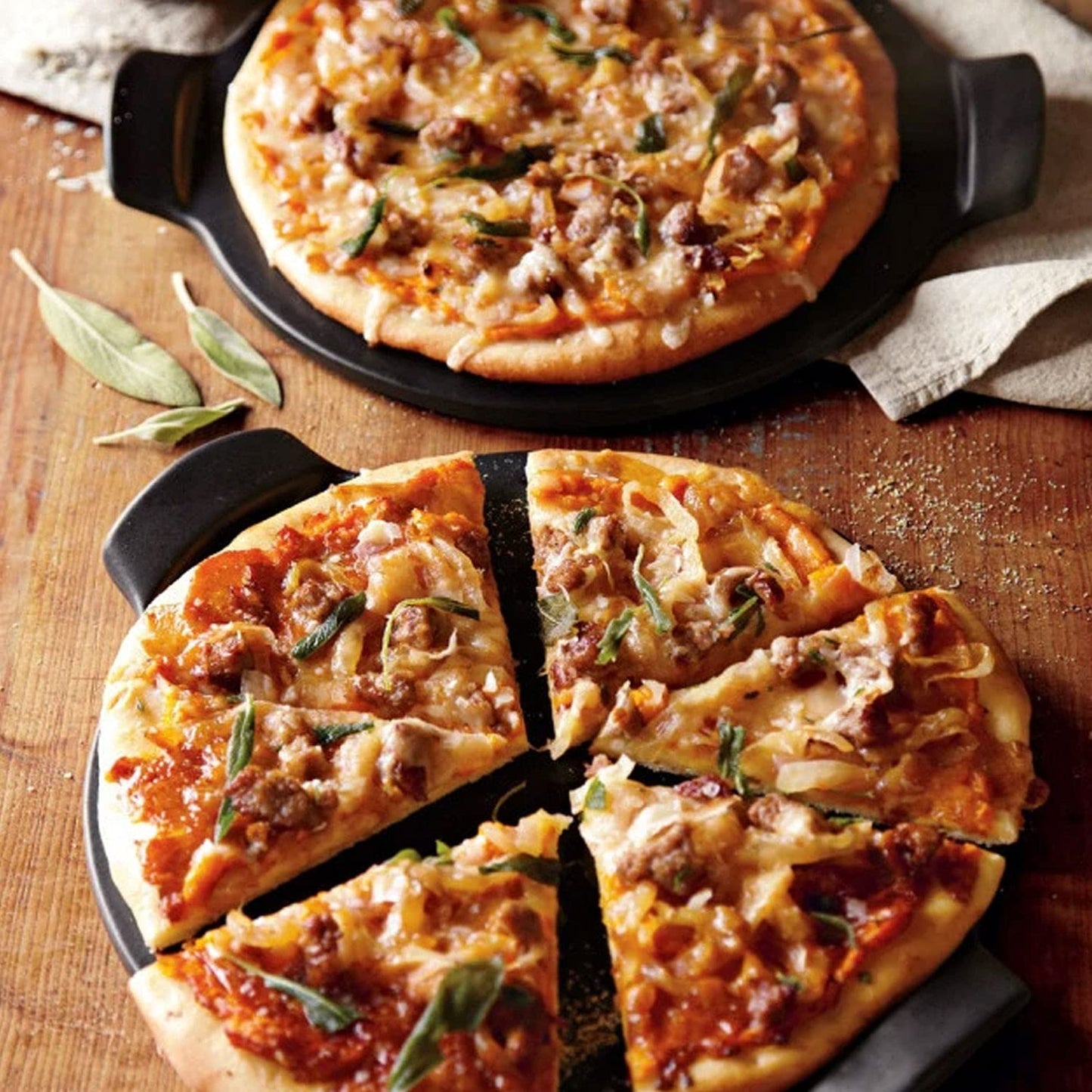 Emile Henry Ridged Pizza Stone 14.5 inch - Burgundy