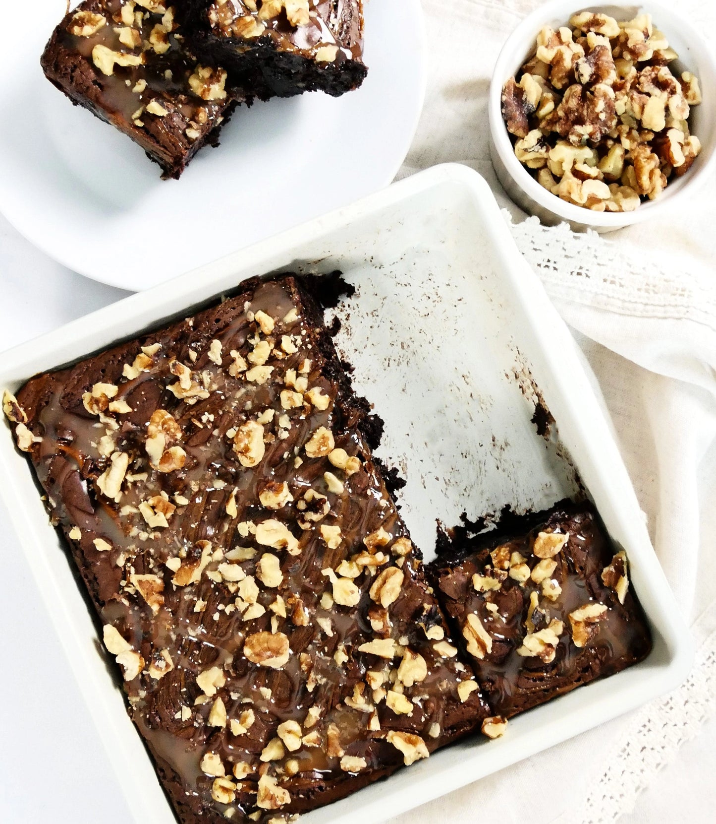 USA Pan 8 inch Ceramic Square Cake Pan