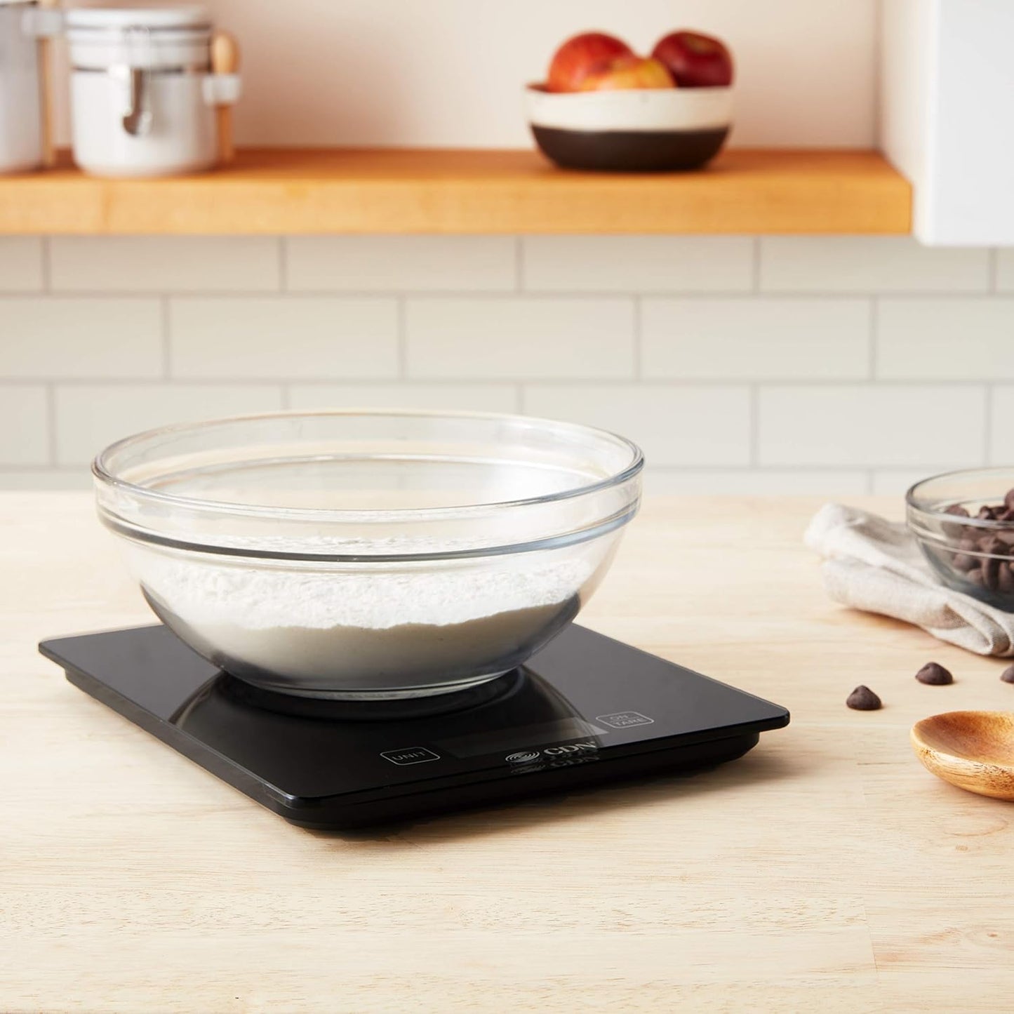 Pro Accurate Digital Glass Scale 15LB Black