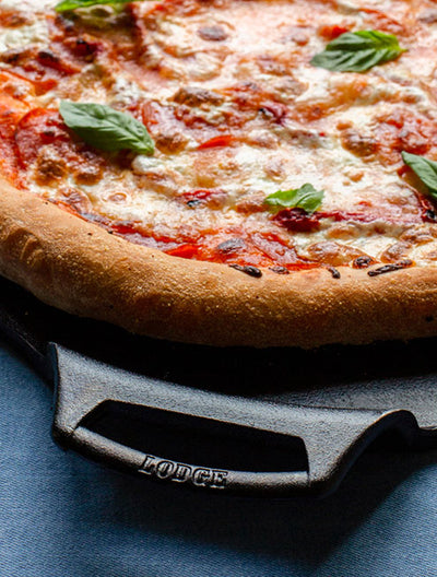 Lodge Cast Iron 15" Pizza Pan